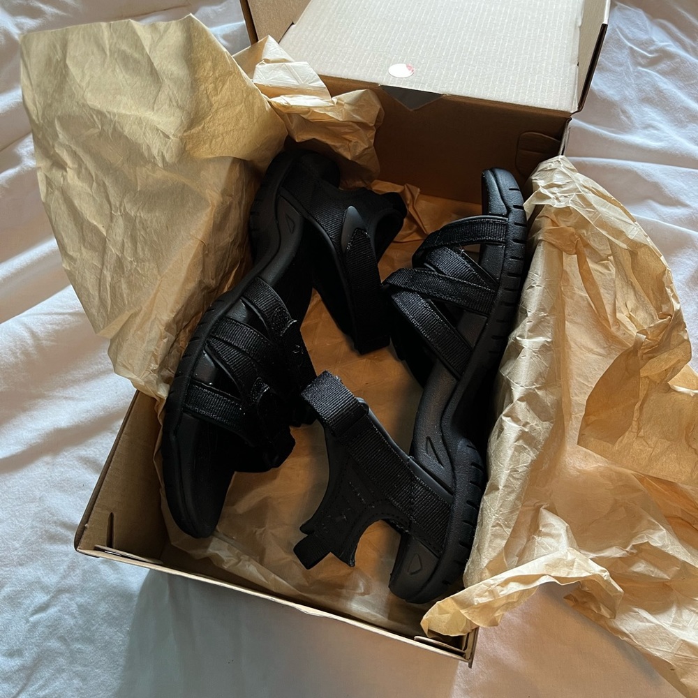 Teva Black Women's Sandals - Picture 7 of 9